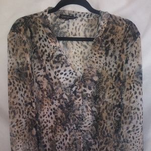 Jones New York women's animal print blouse long s
